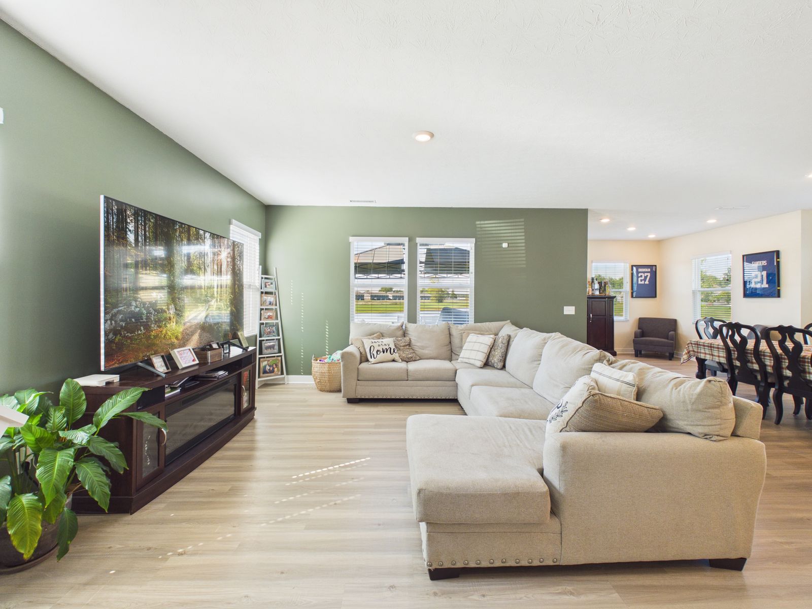 Open-Plan Living — Indianapolis real estate media by Indy Flycam